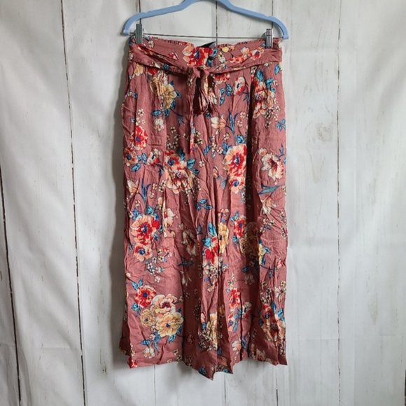 Fate by LFD HighRise Pink Floral Crop Boho pants - Picture 1 of 9